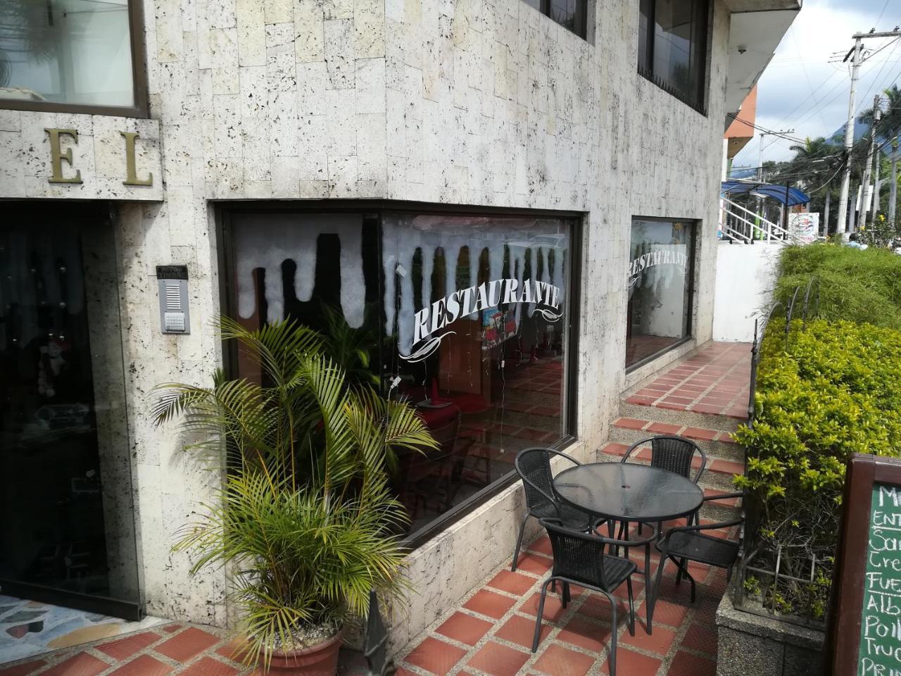 Hotel Costa Del Sol Fusagasuga Exterior photo